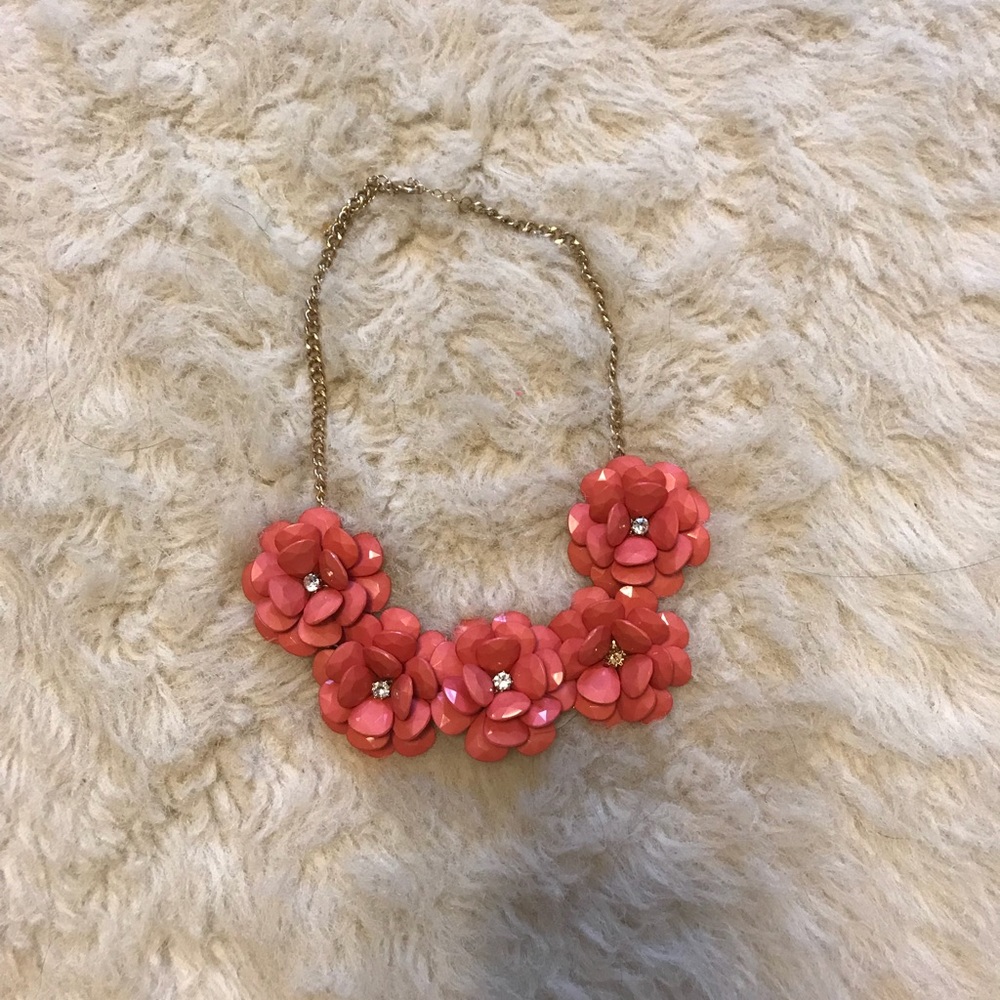 Floral necklace